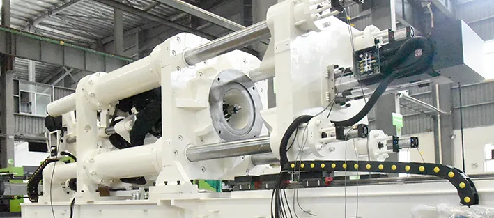 medical-injection-molding-machine-clean-molding